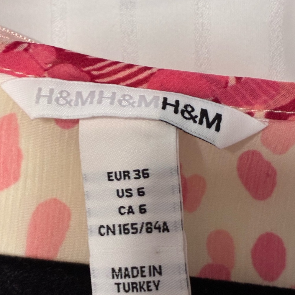 Women's Pink Patterned Top - Picture 4 of 4